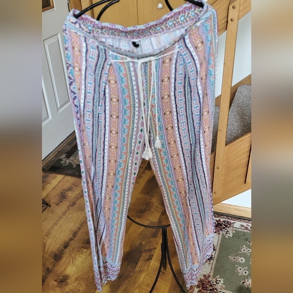 BeBop Boho Themed Cinched Tassels Sz. XL Pants